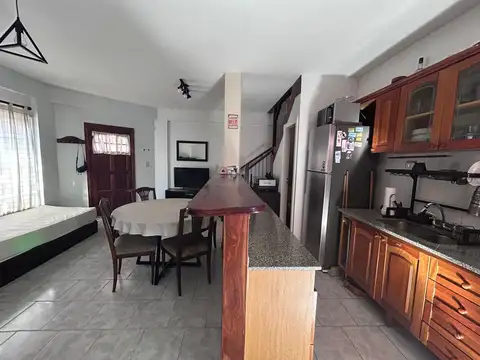 Depto Tipo Casa 3 ambientes con 1 baño