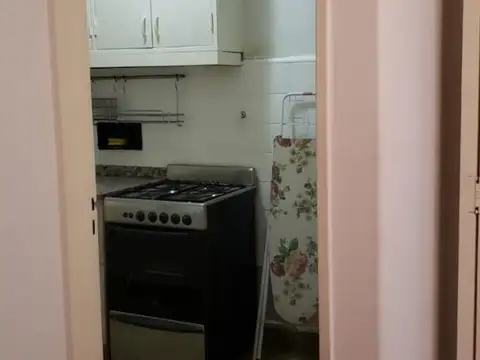 Amenábar 2000, Piso 1°