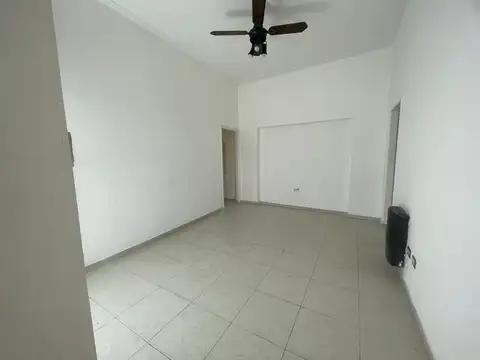 VENTA PH 3 AMBIENTES CABALLITO CON PATIO 