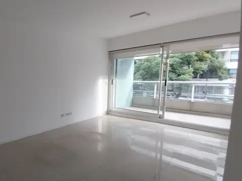 Avenida Del Libertador 100, Piso B