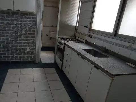 Departamento en Venta en Flores, USD 115.000