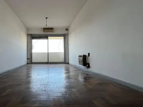 Departamento en venta - 3 Dormitorios 2 Baños - 80Mts2 - Mercedes