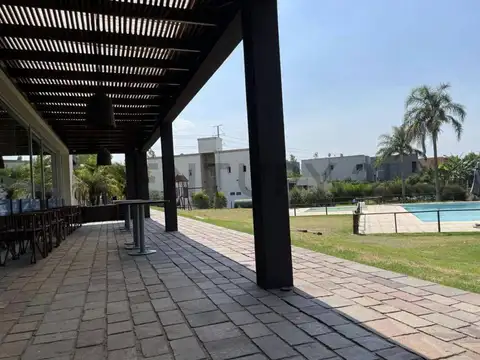 Terreno en Venta 22  mts Fondo