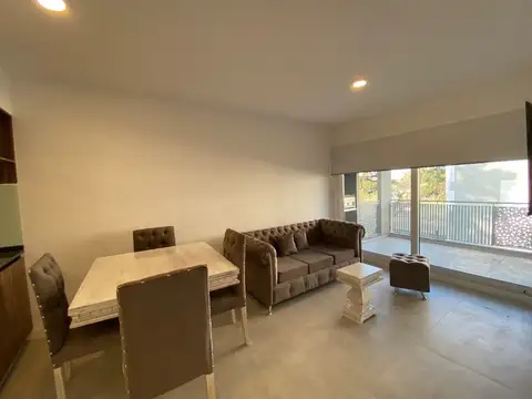 Departamento en Alquiler en Loma Verde, USD 600