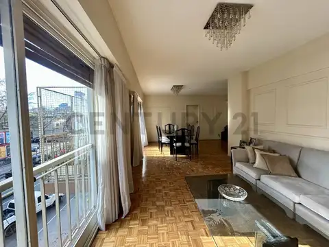 Departamento en Venta de 4 ambientes
