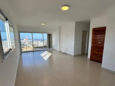 Departamento de primera categoría, 3 dormitorios