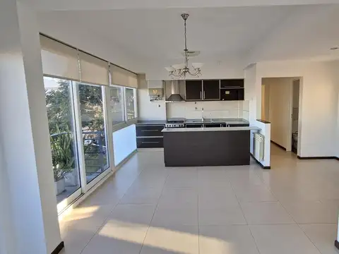 Hipolito Yrigoyen  al 2900
