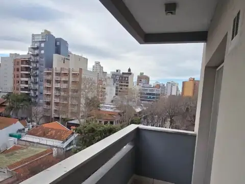 Departamento en Alquiler en Quilmes, $ 650.000