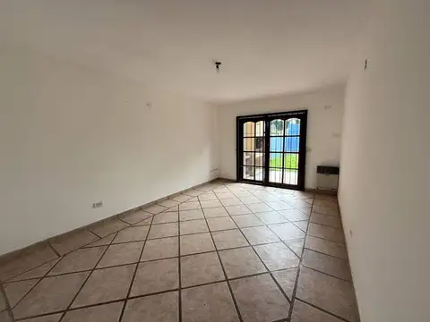 Venta Casa  Ing. Maschwitz 3 Dorm. con Jardin.