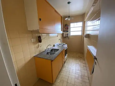 Departamento de 2 ambientes con balcon