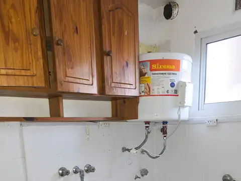 Departamento en Alquiler en Centro calle 8, $ 450.000