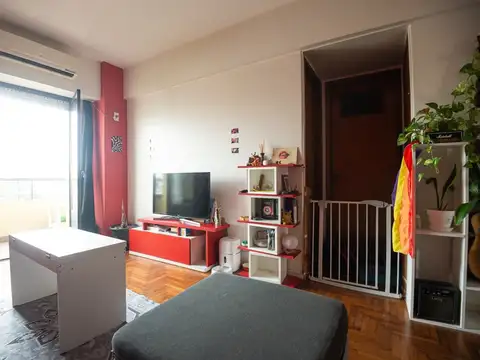 Departamento en Venta en Parque Chacabuco, USD 70.000