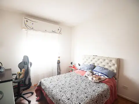 Venta dpto 2 amb. con balcón  . Apto Crédito 