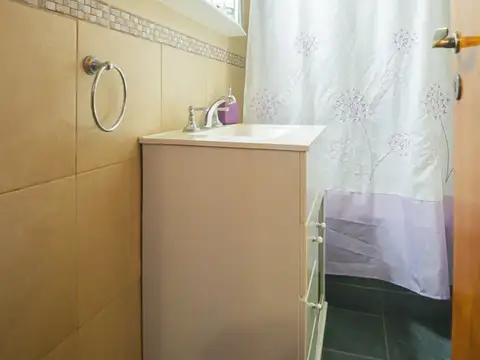 Departamento 2 ambientes con 1 baño