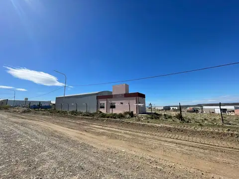 Scalabrini Ortiz y Pedro de Mendoza 500