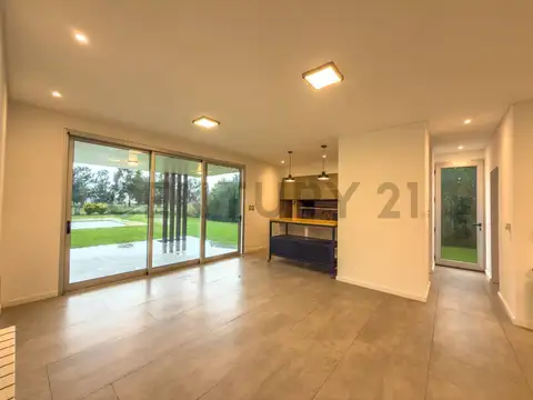 Casa en Venta en Campos De Roca II, USD 390.000