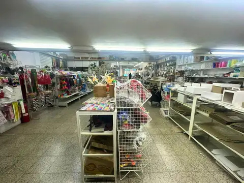 Local en Venta en La Florida, USD 260.000