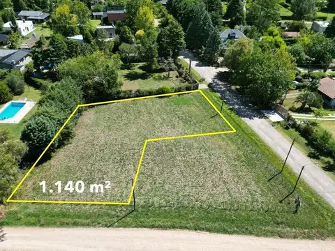 SDA. Venta Lote de terreno. Obligado al 400, Barrio Parque Sakura, Exaltacion de la Cruz