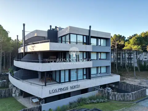 Boulevard Florentino Ameguino 400