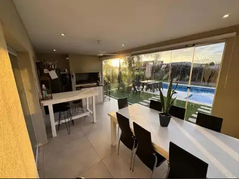 Almirante Brown 4224