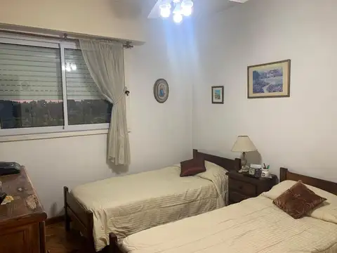 Santo Tomé 4300, Piso 5