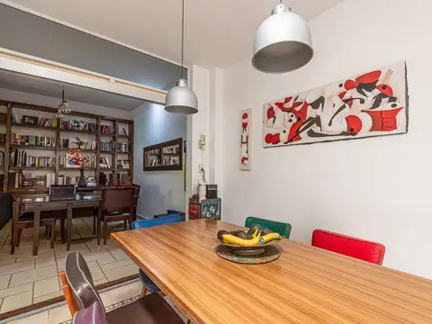 Depto Tipo Casa en Venta con 1 cocheras