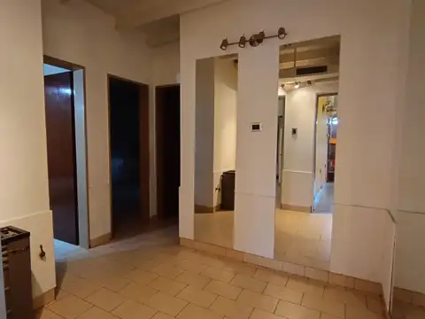 ALQUILER CASA 3 DORM - CENTRO DE PLOTTIER