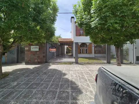 Casa en Venta en General Roca, Río Negro