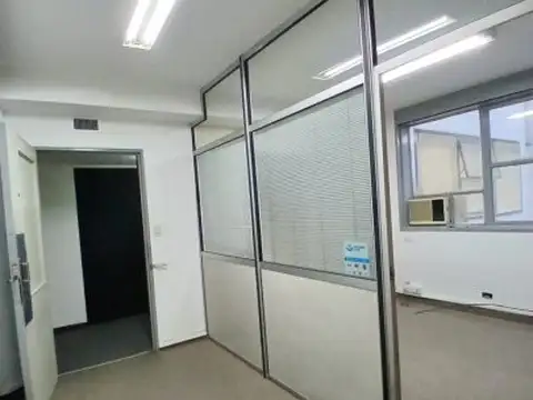 Av. Corrientes 1145 , Piso 6