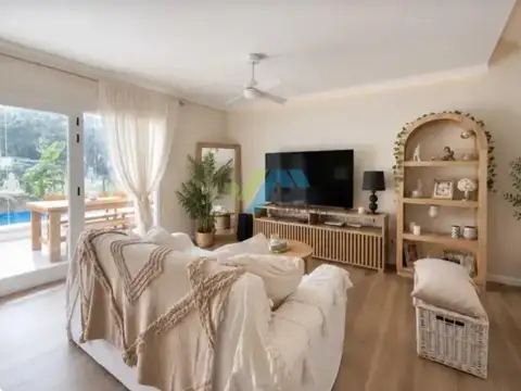 Casa en Venta en Pilar del Este - San Ramon, USD 199.000