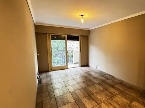 ALQUILER FLORESTA 3 AMBIENTES