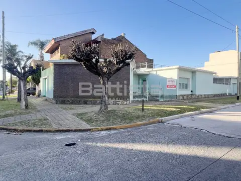 Casa - Venta - Argentina, RAMOS MEJIA - MALABIA 475