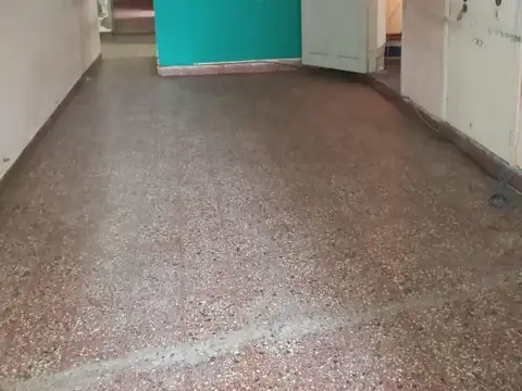 Depto Tipo Casa en Venta en Villa Ortuzar, USD 125.000