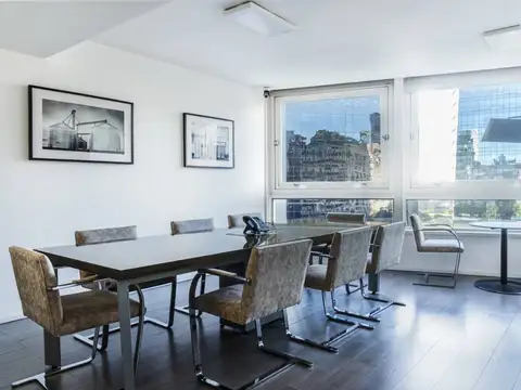 Oficina en Venta al Este
