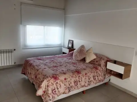 Venta de casa en Alba de Tanqay, Maipu