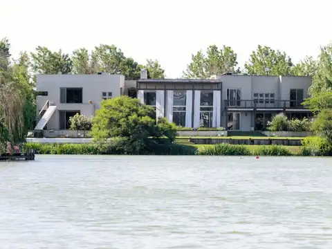 Casa en venta en La Isla