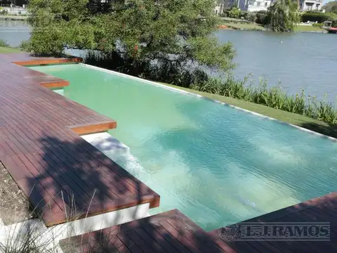 Casa en venta en La Isla