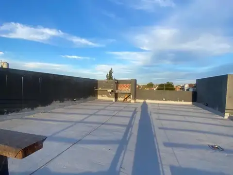 Departamento en Venta con 2 cocheras