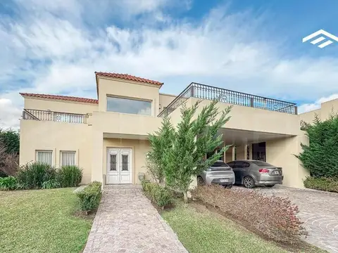 CASA EN VENTA LOS NARANJOS - NUEVO INGRESO!