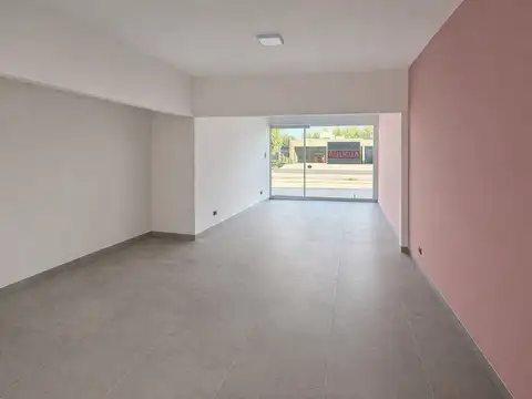Local en Alquiler en Los Corralitos, $ 1.300.000