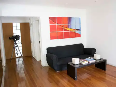 Casa en Venta con 10 cocheras