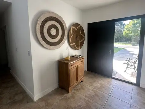 Casa en Venta en St. Mathews Village, USD 280.000