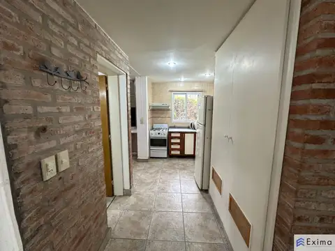 Casa 3 ambientes con 2 baños