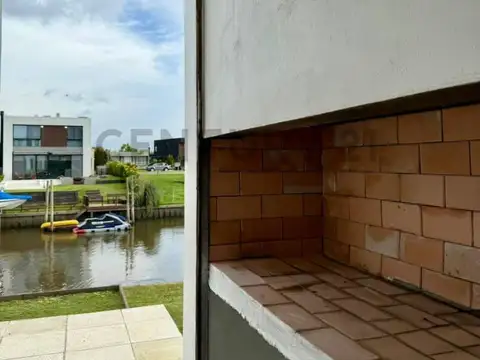 Casa 5 ambientes al rio en alquiler , Barrio Nautico Canal Villanueva