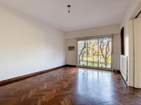 Departamento 5 ambientes semipiso luminoso Impecable vista frente cochera en Retiro