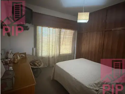 Depto Tipo Casa 5 ambientes con 1 baño