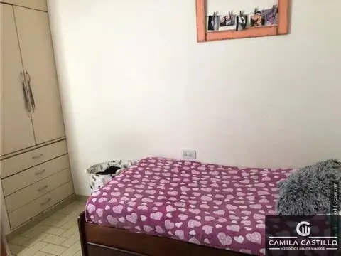 Casa en Alquiler con 1 cochera