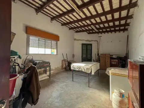 Galpón, Casa y Terreno en Bv. Brown, Victoria