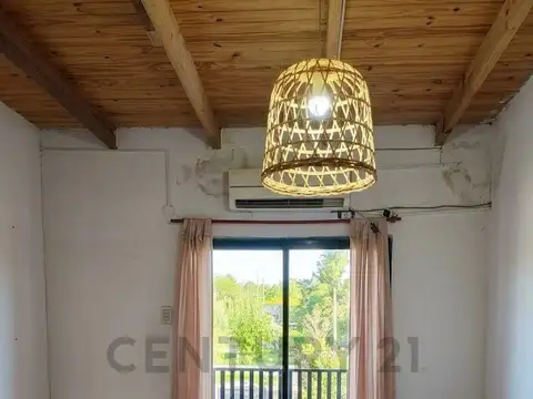Casa en Venta con 4 cocheras