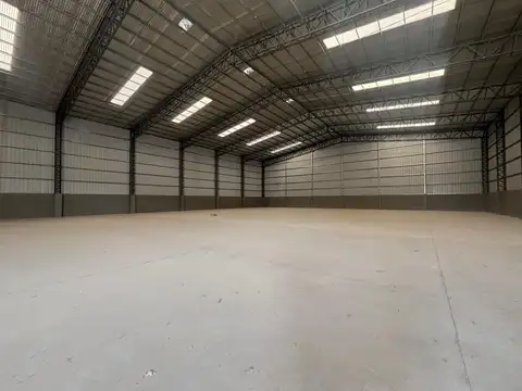 Galpon en Venta 34  mts Frente